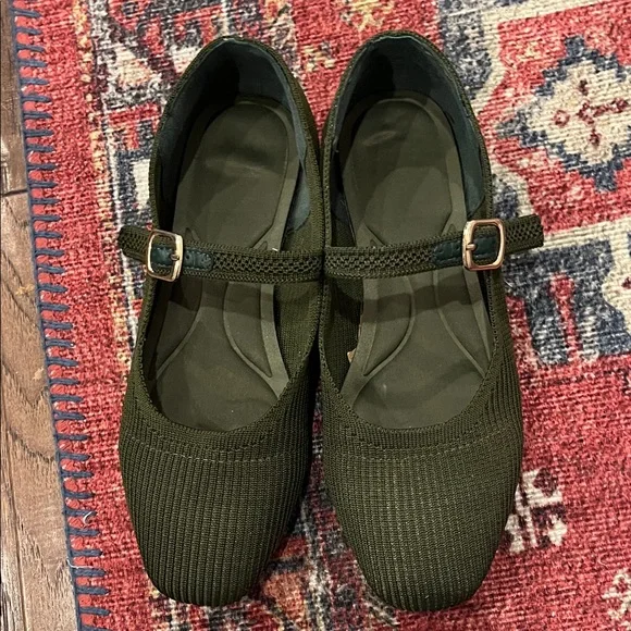 Cushionaire Mary Jane ballet flats - Picture 1 of 4